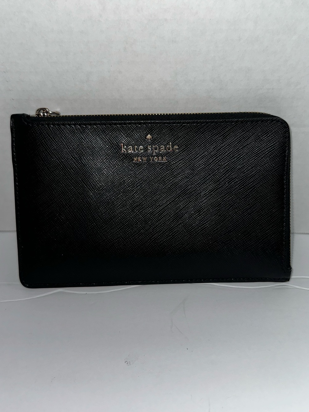 kate spade L zip wallet